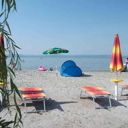 Apartman Szalmaház Balatonlelle