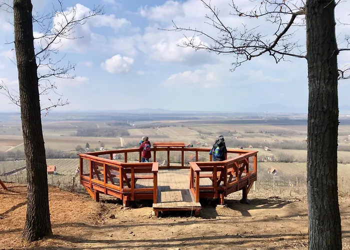 Szalmaház * Balatonlelle
